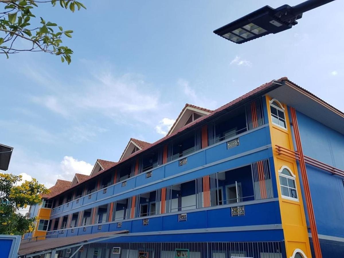 Blue Bed Pattaya Sha Hotel Ban Nong Ket Yai Buitenkant foto